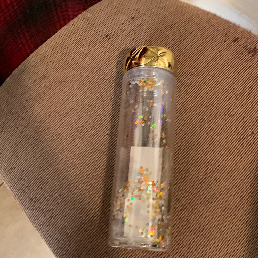 Water bottle